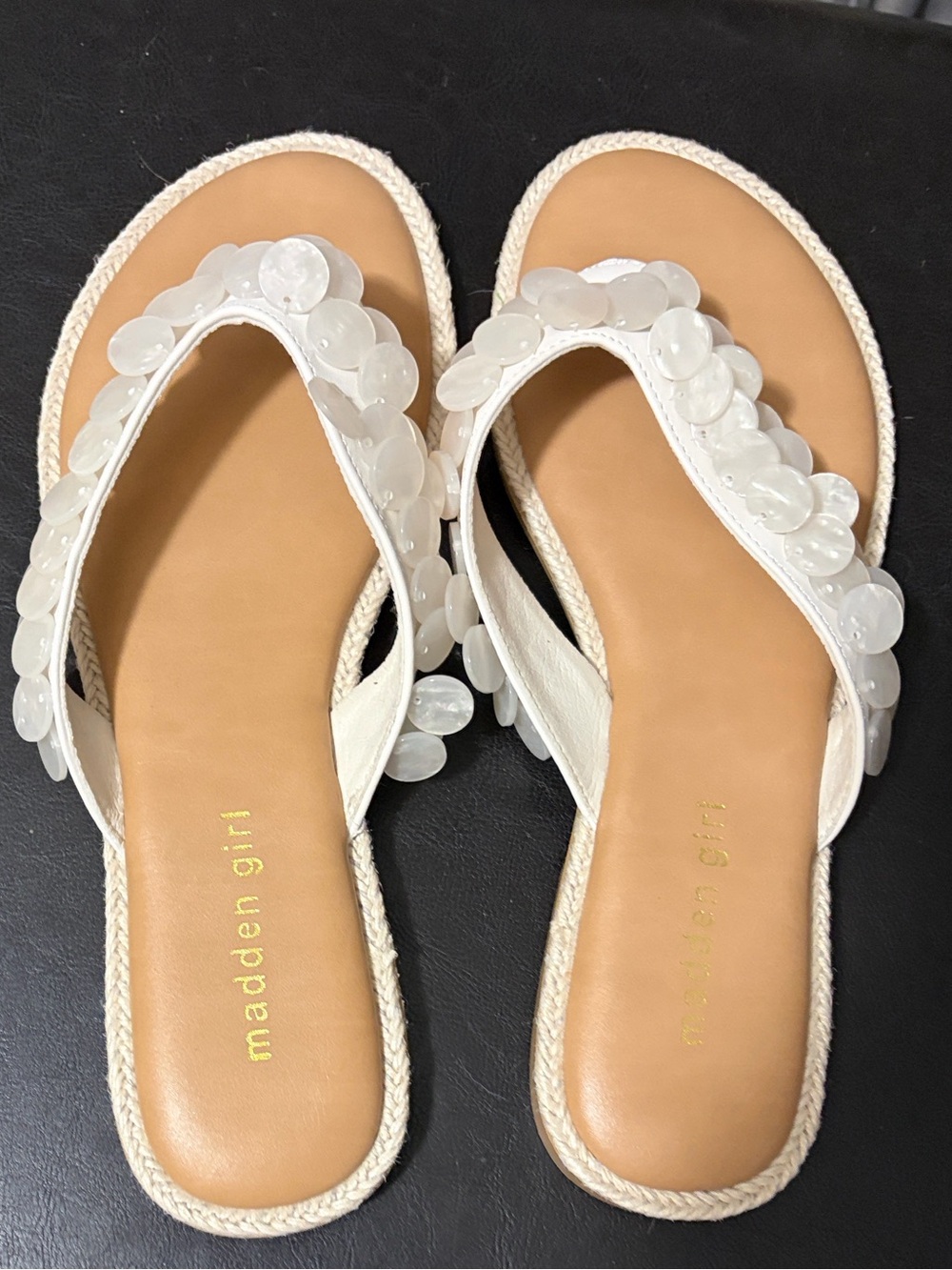 Madden Girl From Macys 8.5